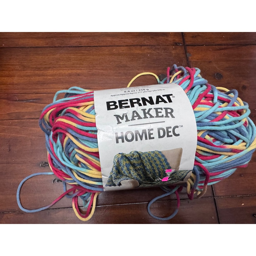 Bernat Maker Home Dec Yarn Fiesta Variegated Bulky 5 Cotton Nylon 8.8oz 317yds